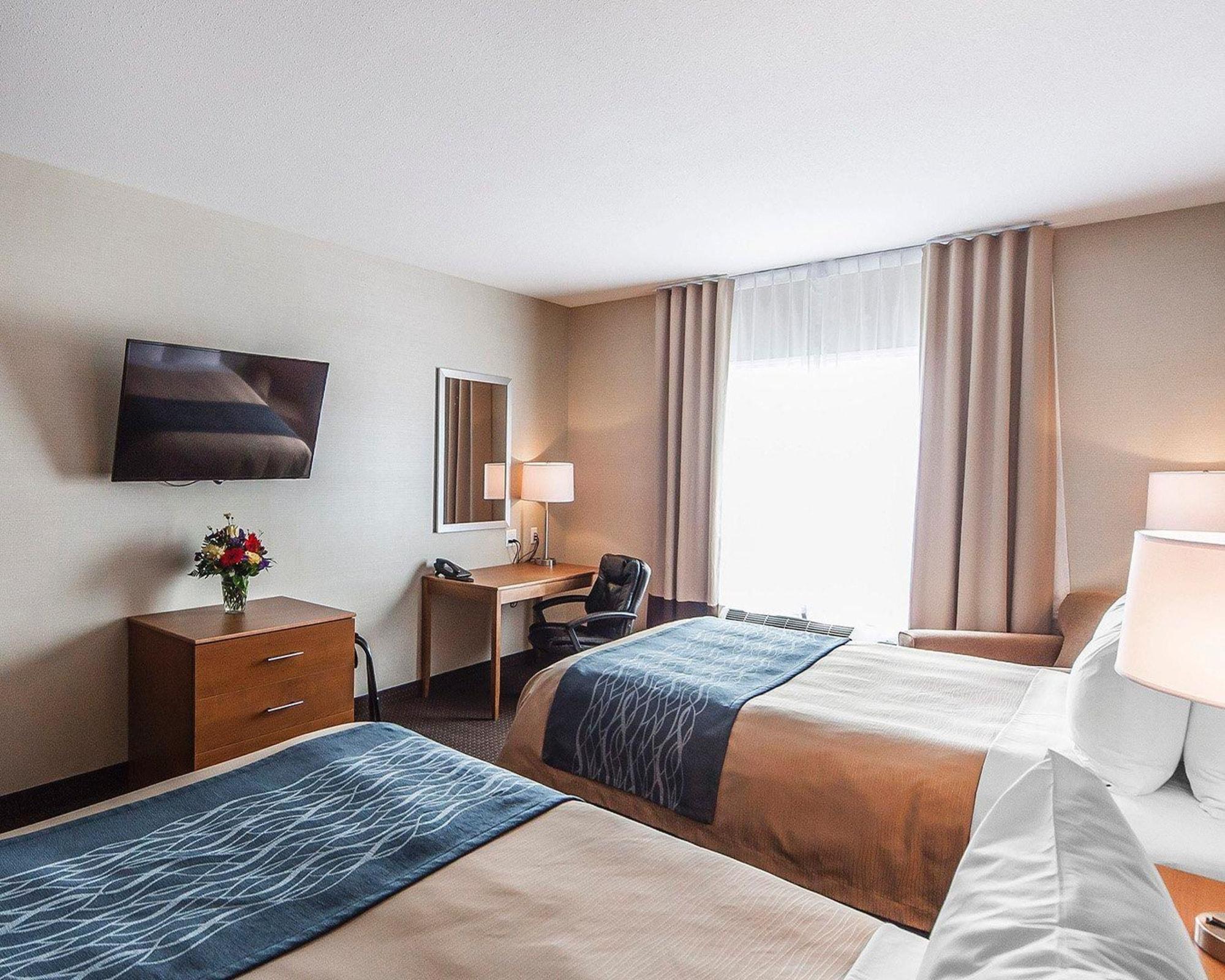 Comfort Inn & Suites Bonnyville Buitenkant foto