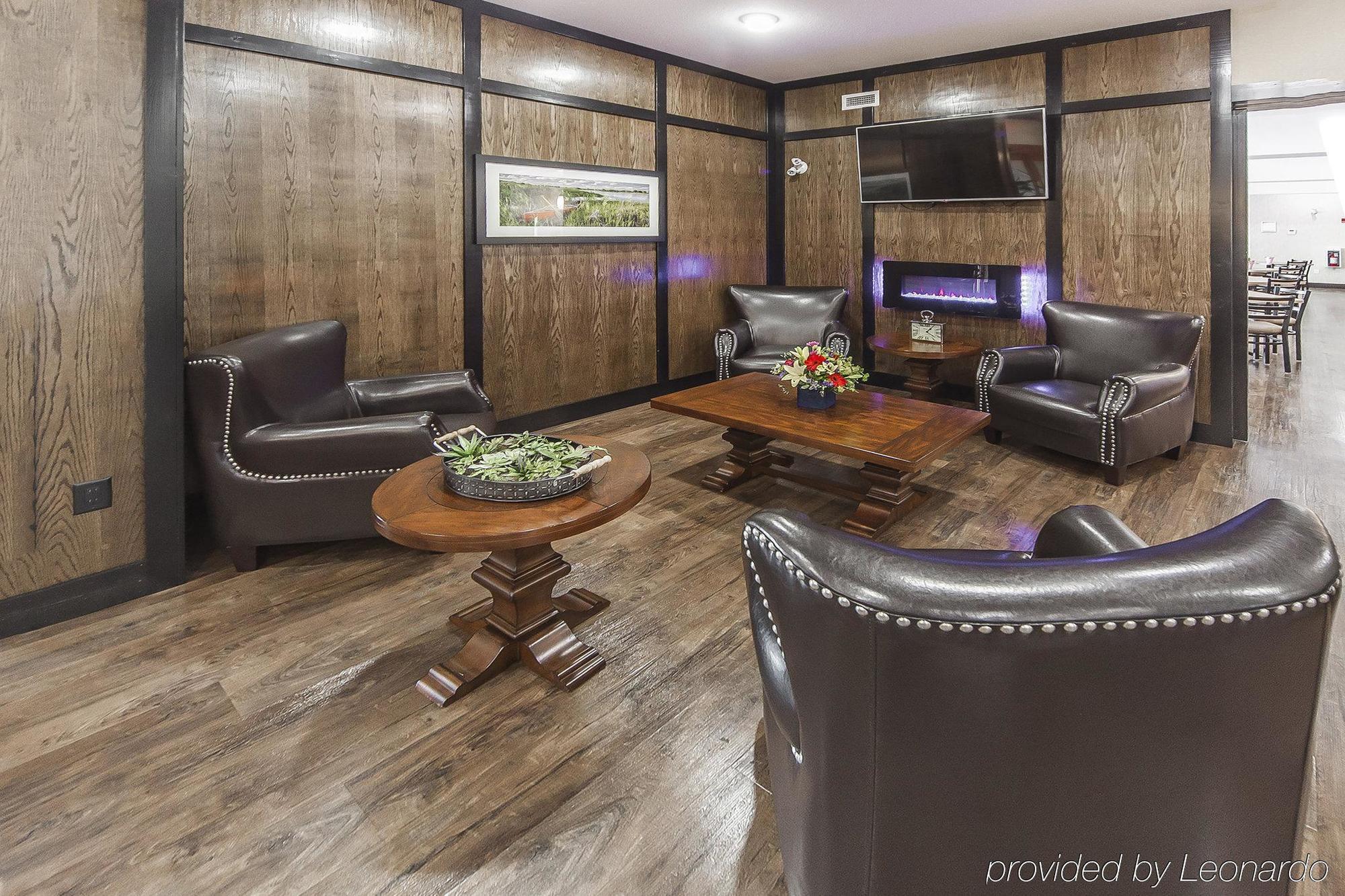 Comfort Inn & Suites Bonnyville Buitenkant foto