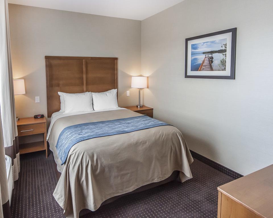 Comfort Inn & Suites Bonnyville Buitenkant foto