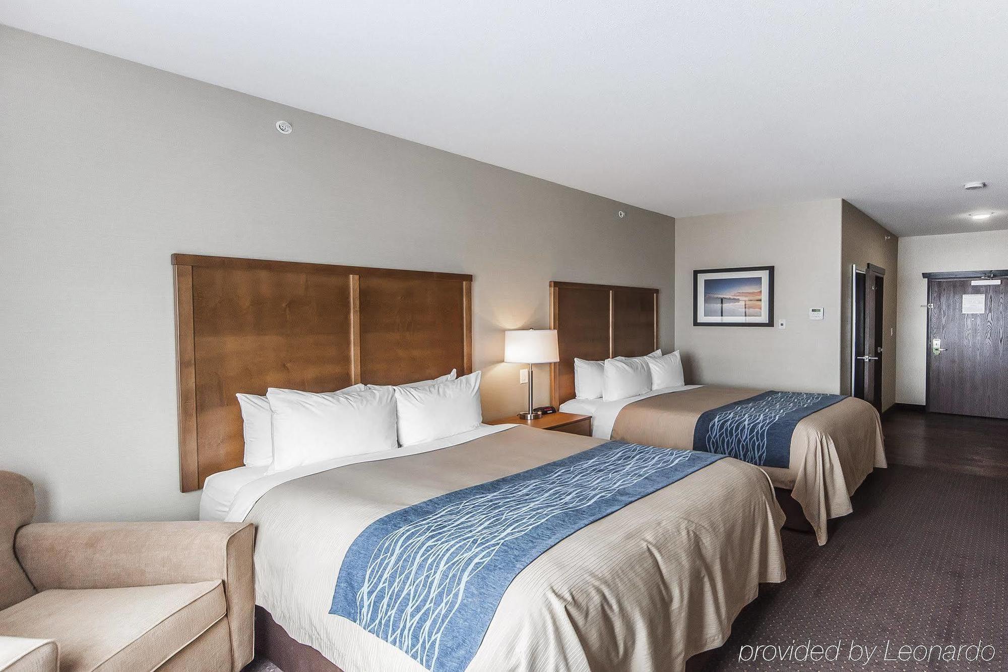 Comfort Inn & Suites Bonnyville Buitenkant foto