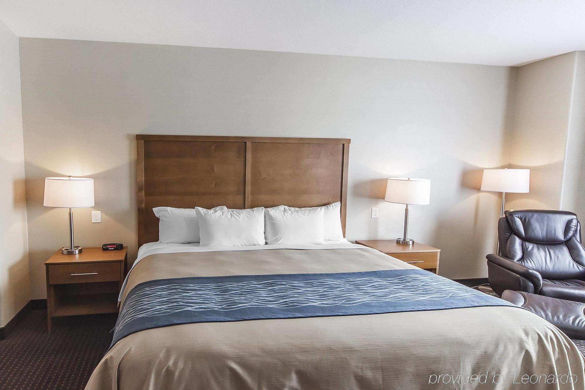 Comfort Inn & Suites Bonnyville Buitenkant foto