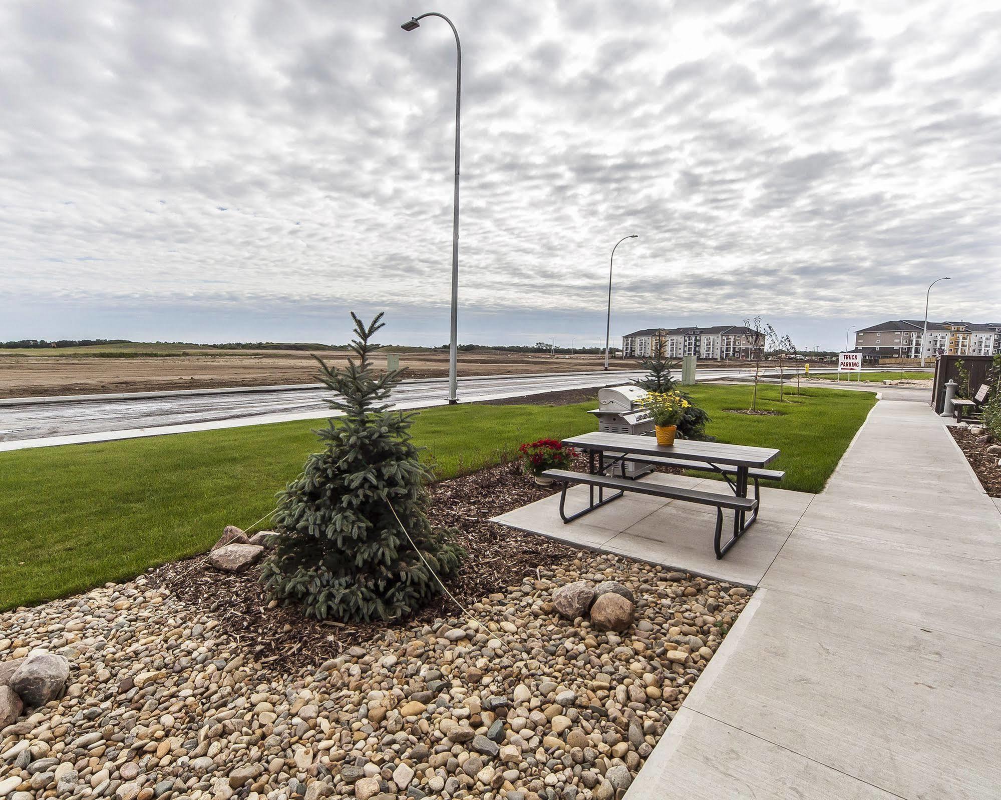 Comfort Inn & Suites Bonnyville Buitenkant foto